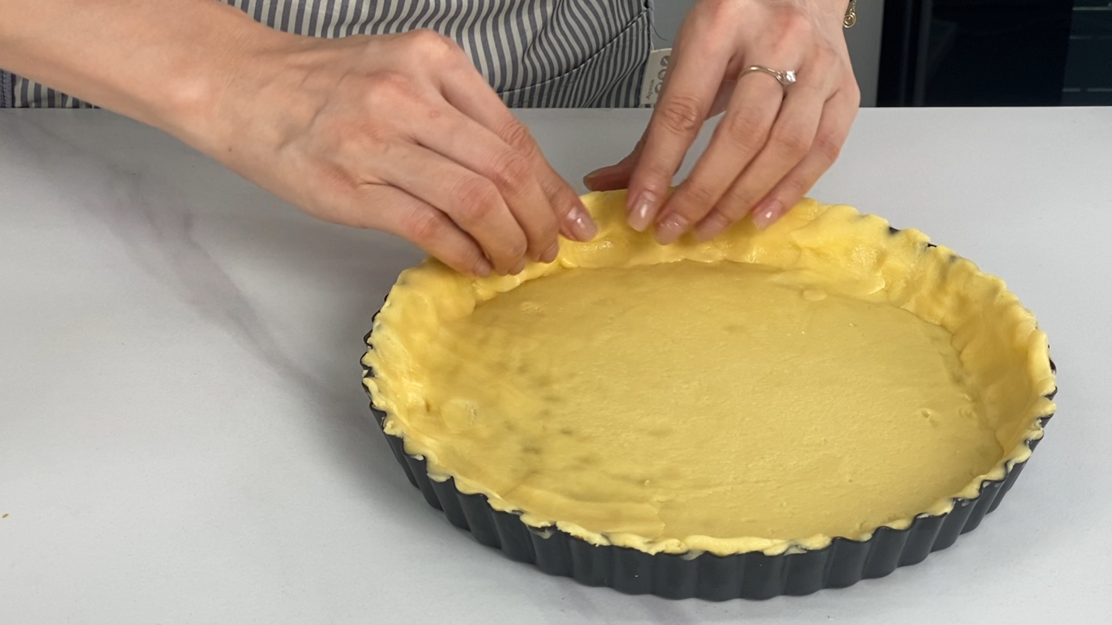 Pumpkin Cheese Bus Pie