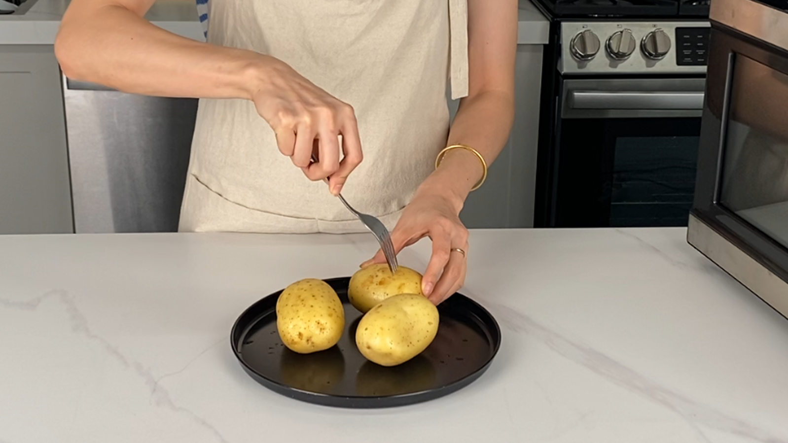 Loaded Pulled Pork Stuffed Potatoes