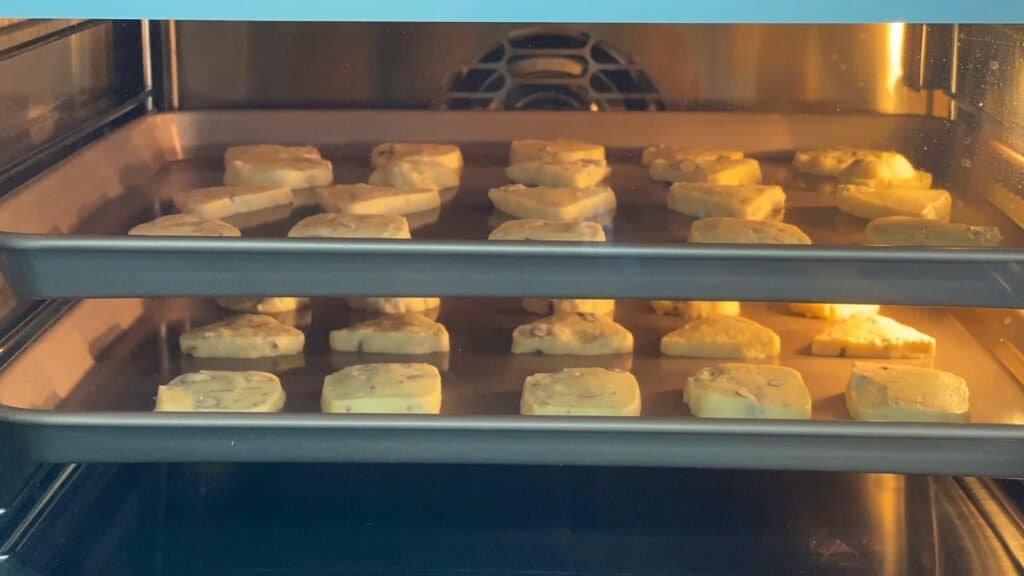 Almond Shortbread Cookies